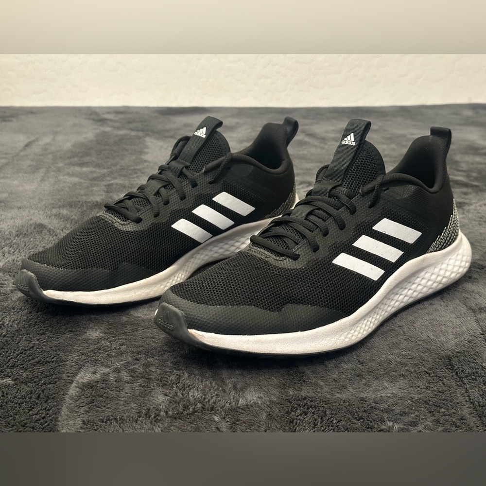 Men's Adidas Duramo Black White Athletic Shoes Size 11 - Excellent Pre-owned